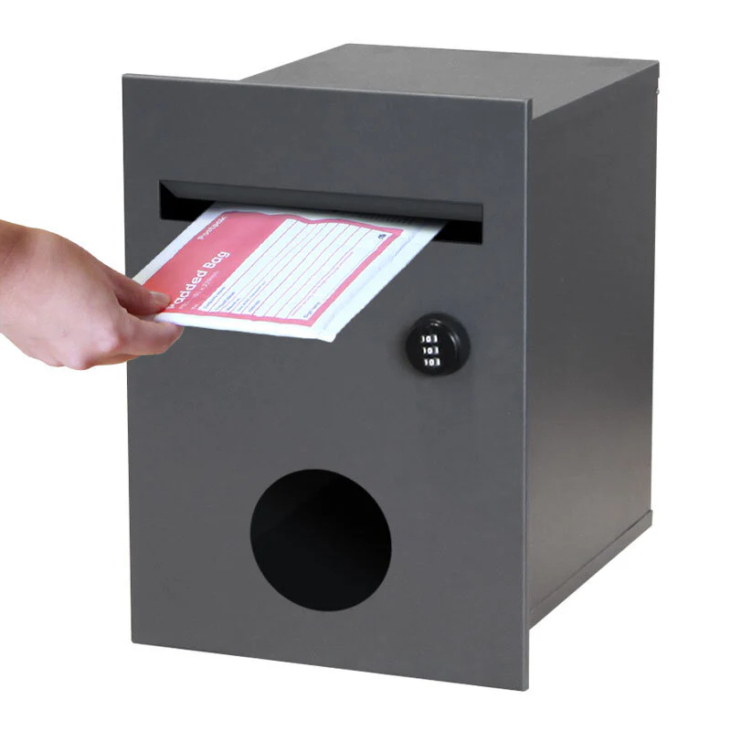 Monza Parcel Fence Letterbox - Image 13
